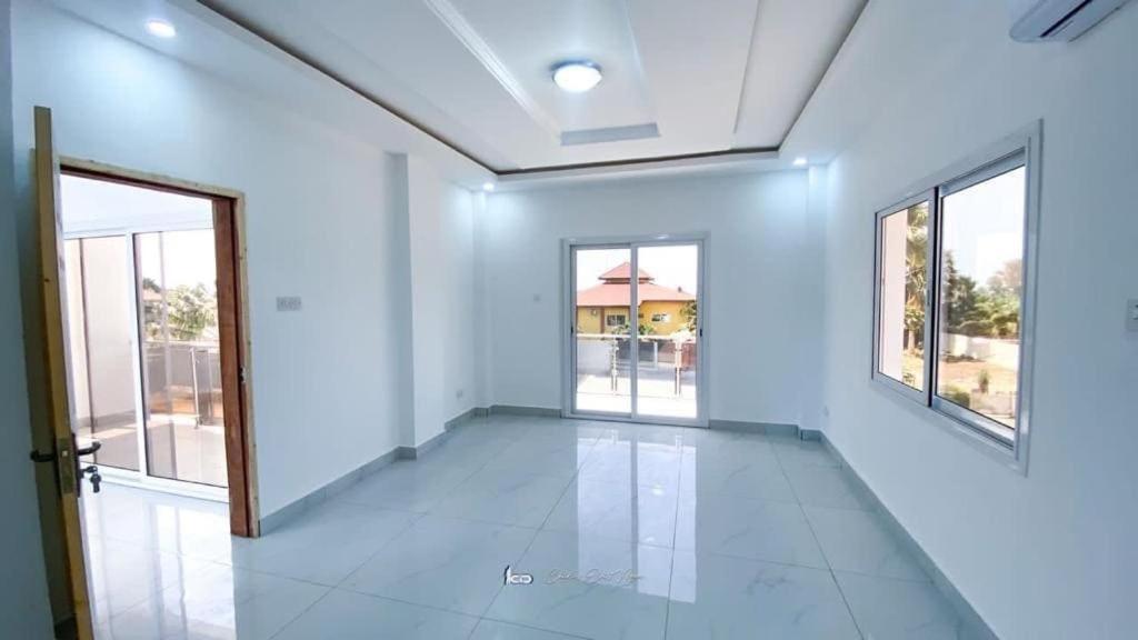 Ferienwohnung Happiness House Gambia Banjul Exterior foto