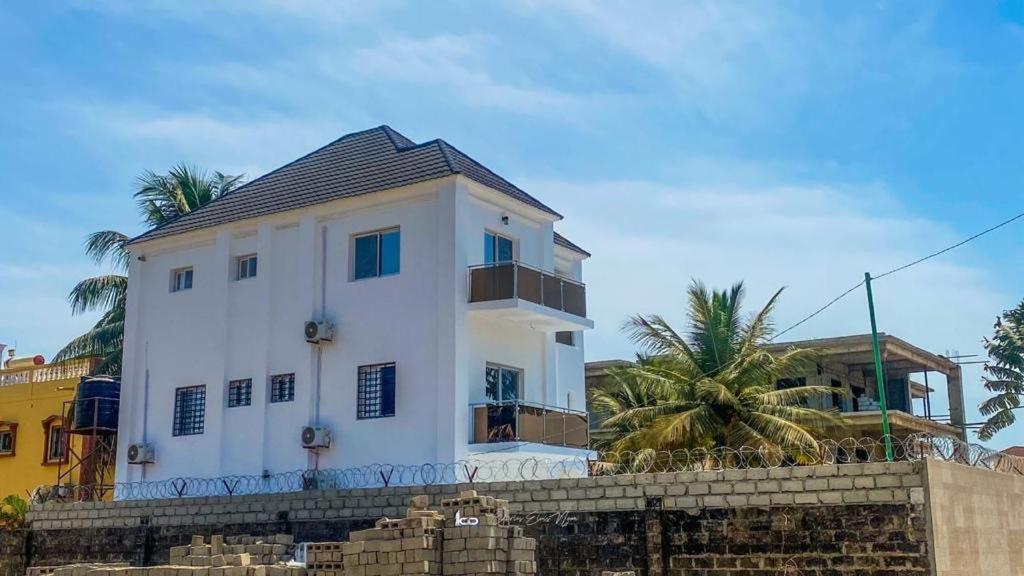 Ferienwohnung Happiness House Gambia Banjul Exterior foto